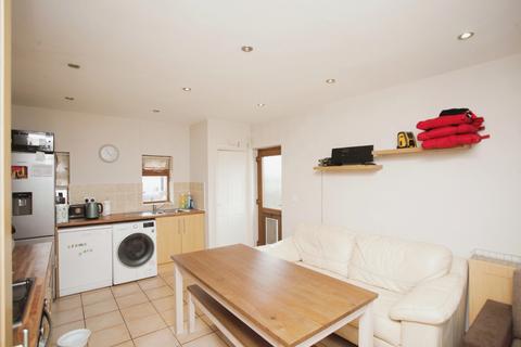 46 Tryan Road, Nuneaton, CV10 8AN