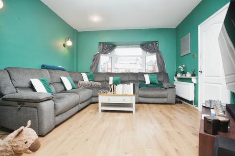 118 Castle Road, Nuneaton, CV10 0EP