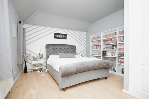 118 Castle Road, Nuneaton, CV10 0EP