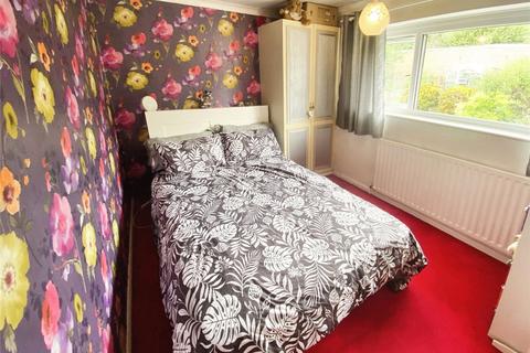2 Hillside, Hartshill, Nuneaton, CV10 0NN