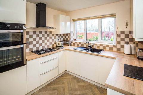 3 bedroom detached house for sale, Cabin Lane, Oswestry SY11