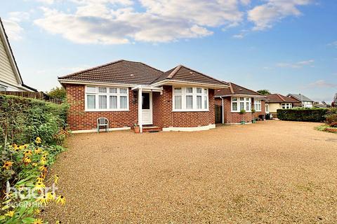 2 bedroom detached bungalow for sale, Old Tye Avenue, Biggin Hill