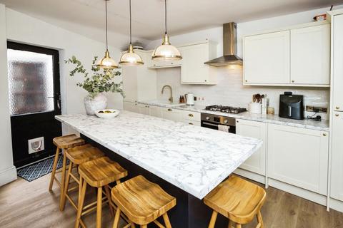 4 bedroom terraced house for sale, Upper Church Street, Shropshire SY11