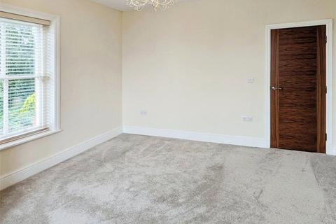 2 bedroom flat for sale, Morda Road, Shropshire SY11