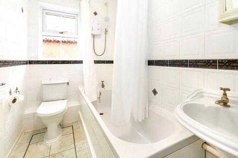 1 Anson Close, Perton, Wolverhampton, WV6 7SE