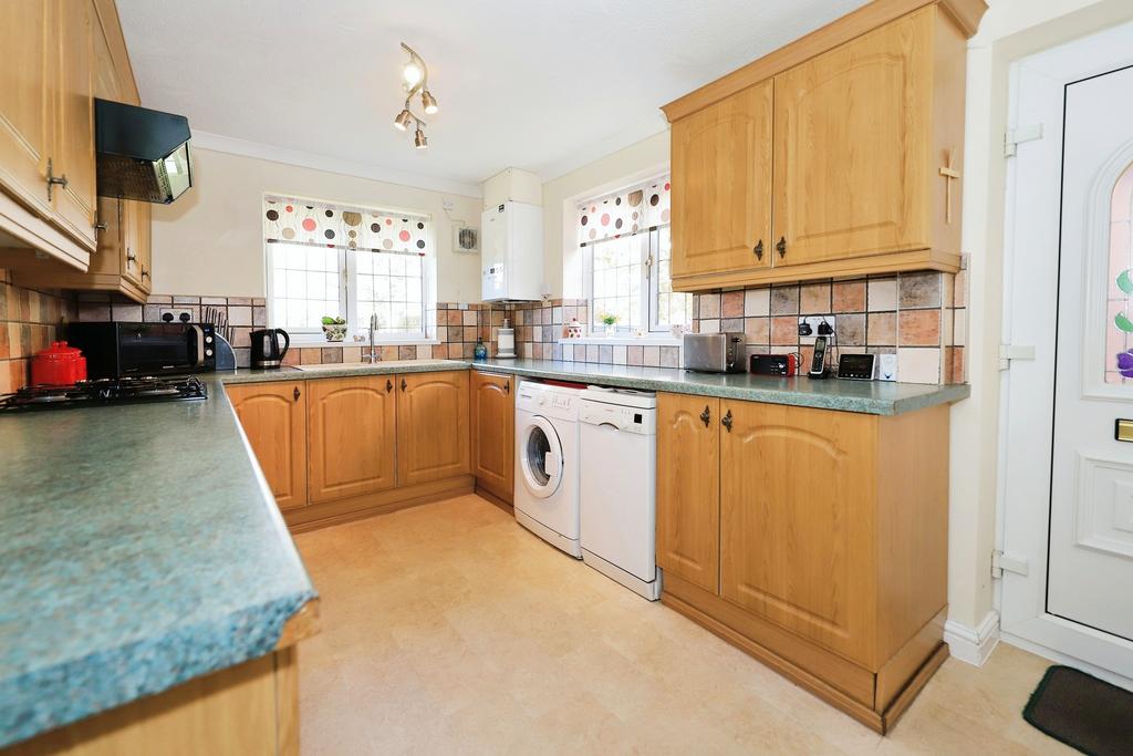 Fitted Kitchen