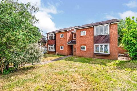 32 Bader Road, Wolverhampton, WV6 7UY