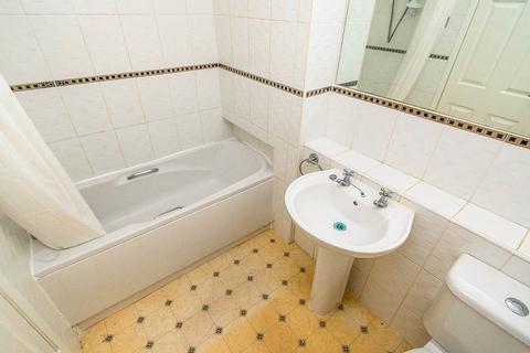 32 Bader Road, Wolverhampton, WV6 7UY