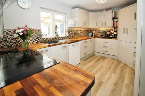 9 Bere Hill, Whitchurch, RG28 7EN