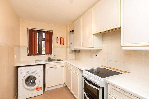 1 bedroom end of terrace house for sale, Long Copse Chase, Basingstoke RG24