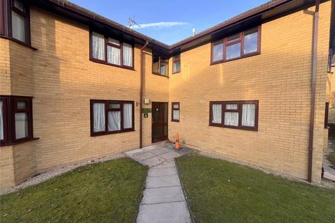 2 bedroom flat to rent, Coldharbour Court Micheldever Road, Hampshire SP10