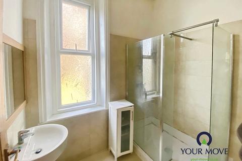 2 bedroom flat for sale, 17 Earls Avenue, Kent CT20
