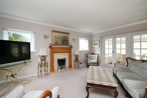 4 bedroom detached house for sale, Belmont Avenue, Shipley BD17