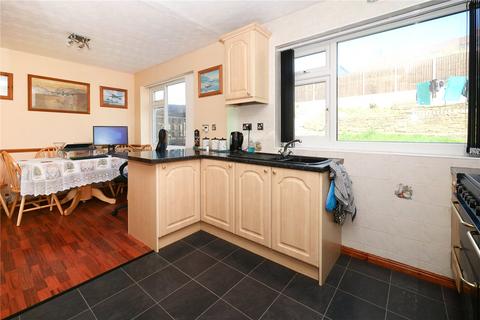 82 Poplar Crescent, Shipley, BD18 2HH
