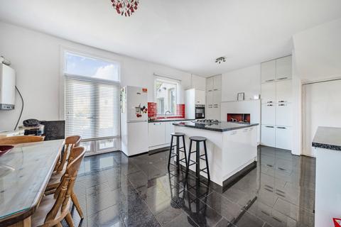 3 bedroom terraced house for sale, Broadfield Road, London