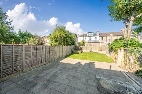 3 bedroom terraced house for sale, Broadfield Road, London