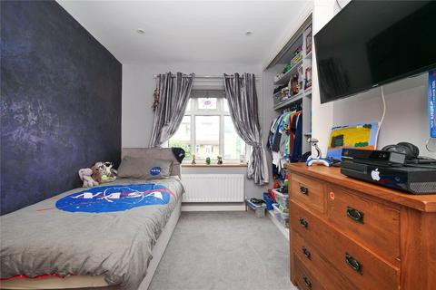 8 Castlemore Road, Baildon, Shipley, BD17 6QN