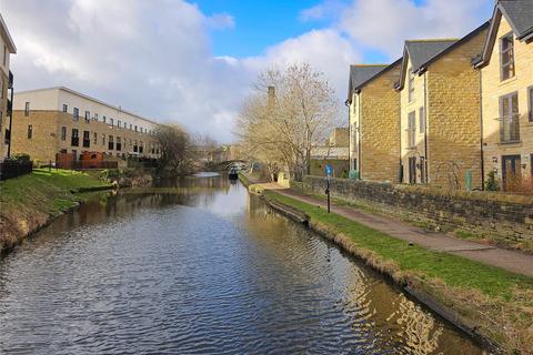 47 Dockfield Road, Shipley, BD17 7AD