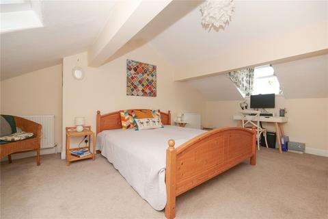 40 Northgate, Baildon, Shipley, BD17 6LB
