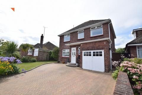 4 bedroom detached house for sale, Boley Drive, Clacton-on-Sea