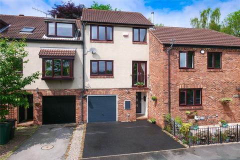 3 bedroom terraced house for sale, Ridgewood Close, Shipley BD17