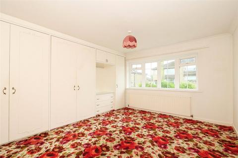 15 Heaton Crescent, Baildon, Shipley, BD17 5PJ