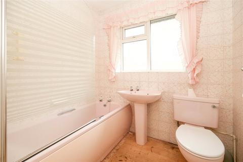 15 Heaton Crescent, Baildon, Shipley, BD17 5PJ