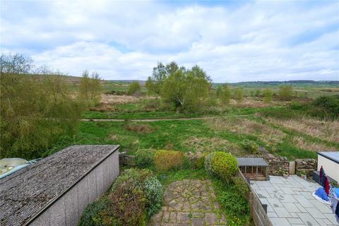 15 Heaton Crescent, Baildon, Shipley, BD17 5PJ