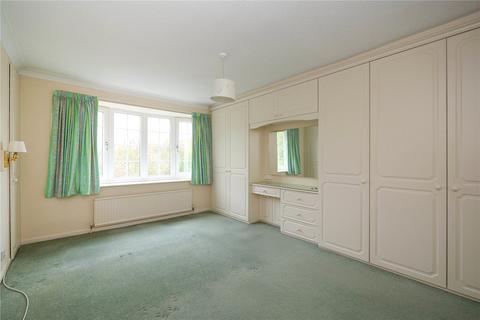 13 Shay Close, Bradford, BD9 6SJ