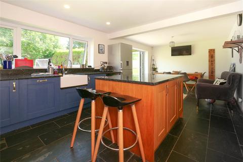 4 The Rowans, Baildon, Shipley, BD17 5DB