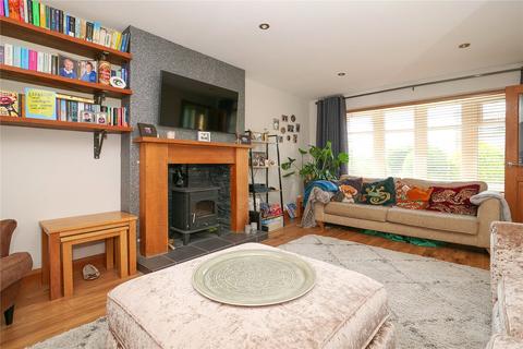 4 The Rowans, Baildon, Shipley, BD17 5DB