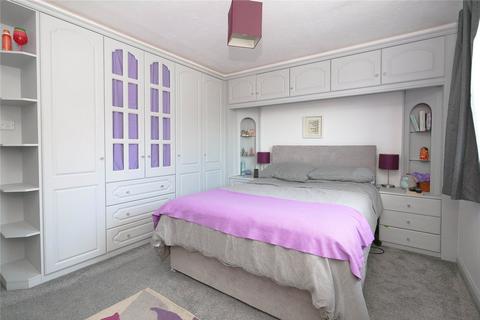 22 Emmeline Close, Bradford, BD10 9RF