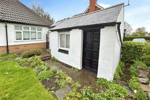 2 bedroom bungalow for sale, Willoughby Road, Leicester LE8