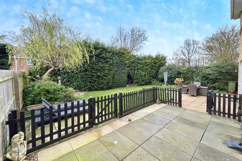 5 Wootton Close, Whetstone, Leicester, LE8 6EA
