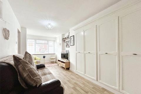 5 Wootton Close, Whetstone, Leicester, LE8 6EA
