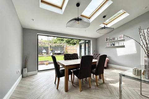 30 Grebe Way, Whetstone, Leicester, LE8 6YZ