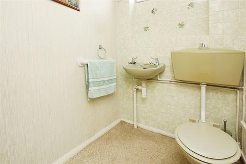 36 Amanda Road, Leicester, LE2 9HW