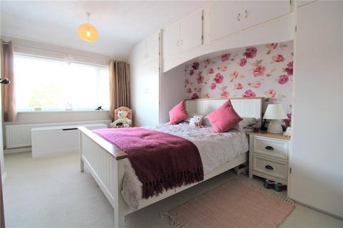 3 bedroom semi-detached house for sale, Masefield Avenue, Leicester LE19