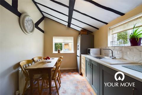 1 Church Path, Earsham, Bungay, NR35 2TX