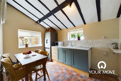 1 Church Path, Earsham, Bungay, NR35 2TX