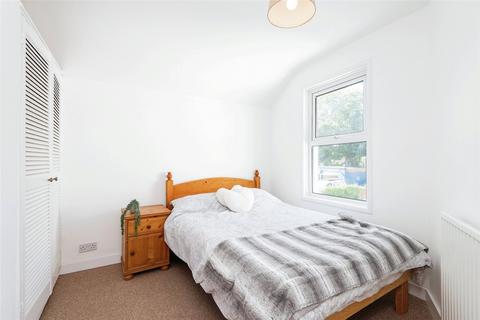 59 Albion Road, Broadstairs, CT10 2UR