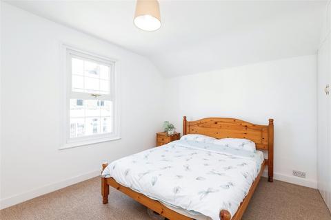 59 Albion Road, Broadstairs, CT10 2UR
