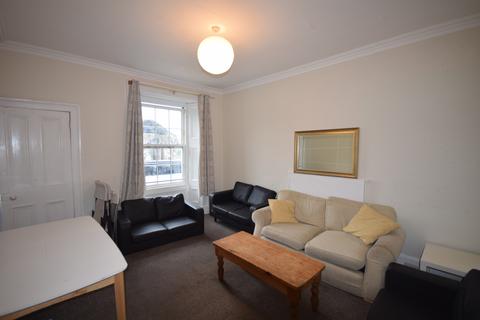 5 bedroom flat to rent, South Street, St. Andrews KY16