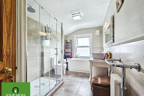 221 Beacon Road, Broadstairs, CT10 3DY