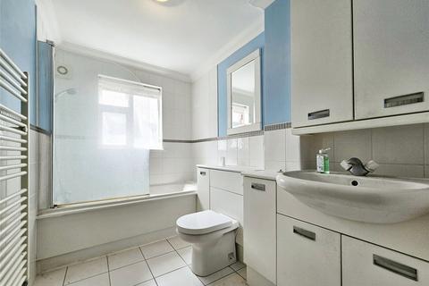 1 bedroom flat for sale, Western Esplanade, Kent CT10