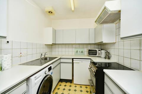 1 bedroom retirement property for sale, Bread Street, East Sussex BN1