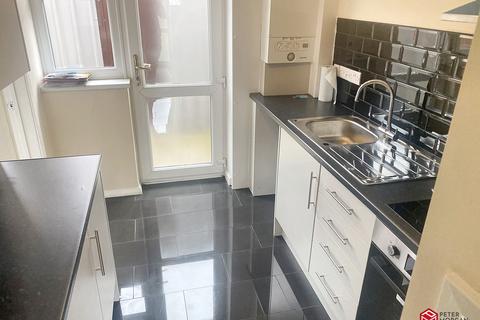 3 bedroom terraced house for sale, Maes Golau, Llanelli, Carmarthenshire. SA15 3ST