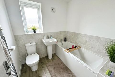 19 Brookview Close, Blackburn, BB1 9NT