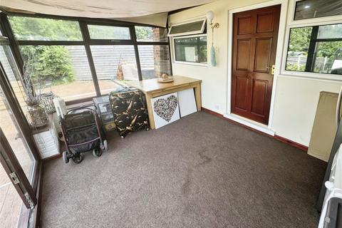 3 bedroom semi-detached house for sale, Cambridge Drive, Lancashire BB1