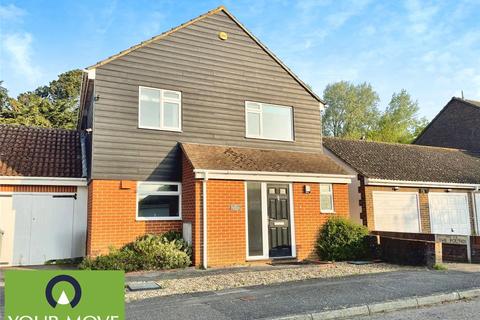 4 bedroom detached house for sale, Chawkmare Coppice, West Sussex PO21